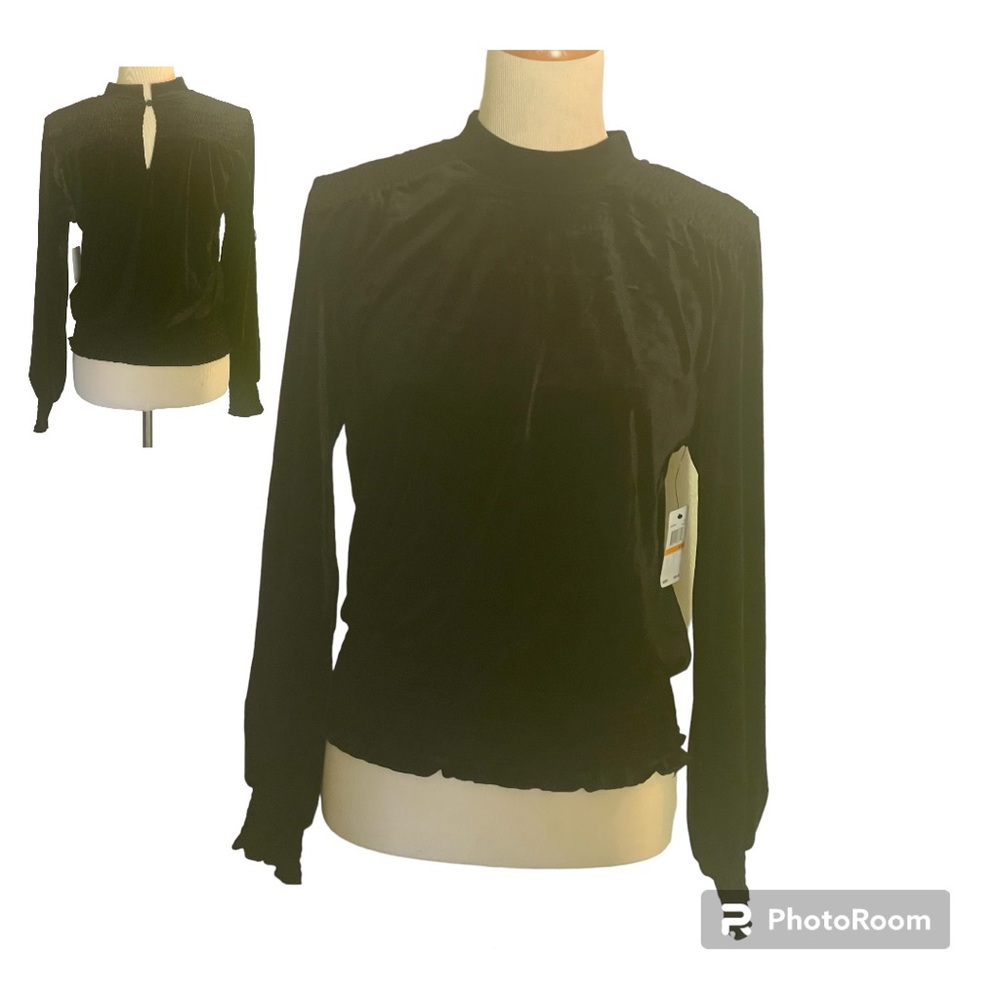 Laundry black top